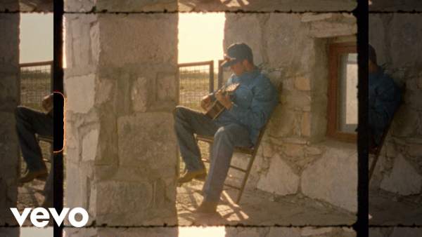 Killin' Me Lyrics - Parker McCollum