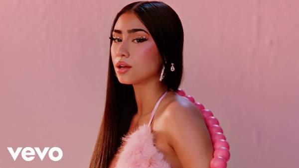 IGO Lyrics - Paloma Mami
