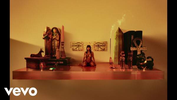 OJO DE HORUS Lyrics - Paloma Mami, Pablo Chill-E