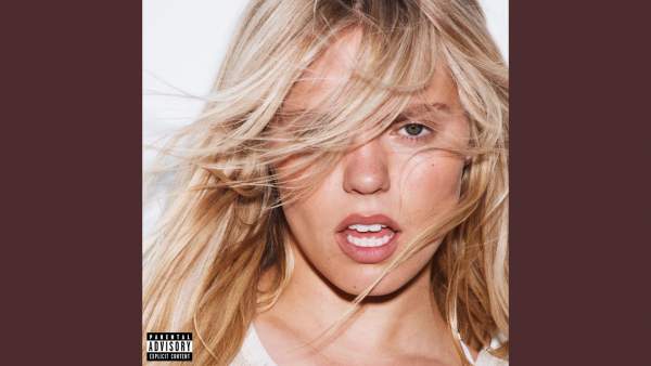 Kiss It Kiss It Lyrics - Reneé Rapp