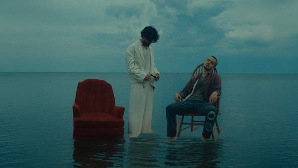 SLEEPWALKER Lyrics - Aries