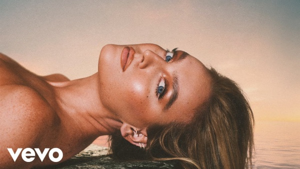 Cute Aggression Lyrics - Perrie