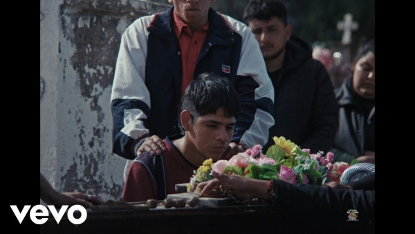 Niño Lyrics (English Translation) - Milo j