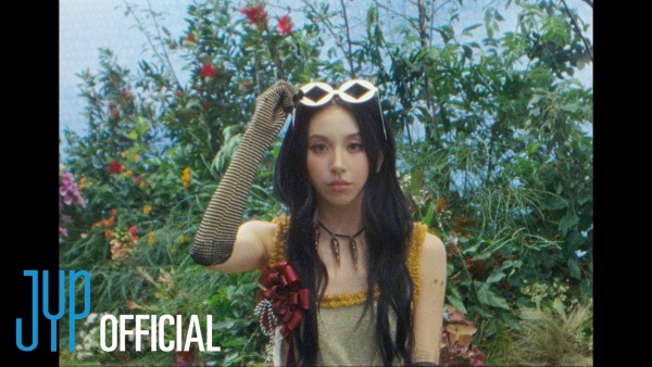 SHOOT (Firecracker) Lyrics - CHAEYOUNG