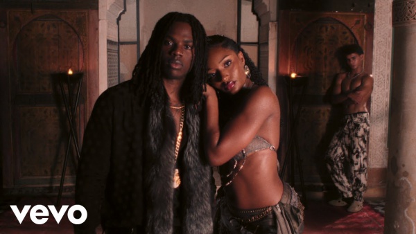 Who’s Dat Girl Lyrics - Ayra Starr, Rema