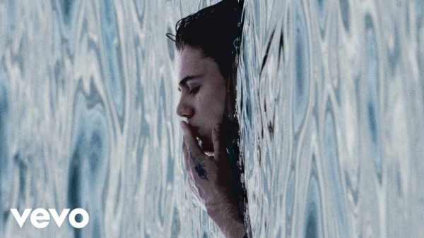 A PERFECT WORLD Lyrics - The Kid LAROI