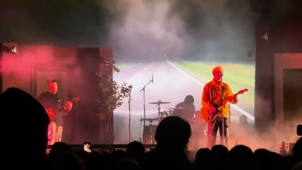 ANY MINUTE NOW Lyrics - Waterparks