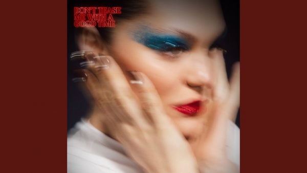 COMPLICATED Lyrics - Jessie J