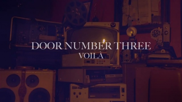 DOOR NUMBER 3 Lyrics - VOILÀ