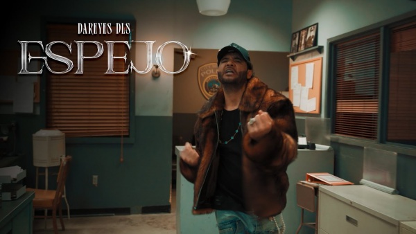 ESPEJO Lyrics (English Translation) - Los Dareyes De La Sierra