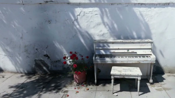 FOTOGRAFIA Lyrics (English Translation) - Geolier