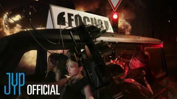 TUNNEL VISION Lyrics (English Translation) - ITZY