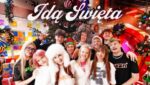IDĄ ŚWIĘTA  (English Translation) Lyrics