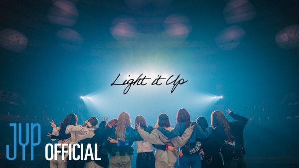 Light it Up Lyrics - NiziU