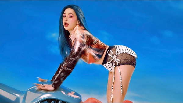 Нет Интриги (TINI) Lyrics - Мэйби Бэйби (Maybe Baby)