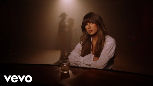Choosin’ Texas Lyrics - Ella Langley