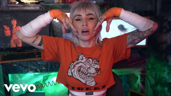 COME GET YOUR GIRL Lyrics - Lights
