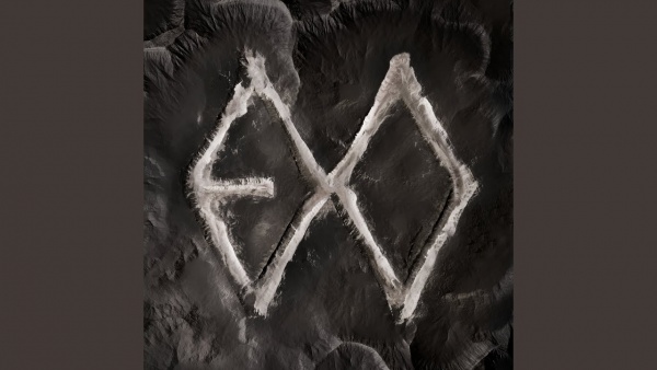 Crazy Lyrics - EXO | REVERXE