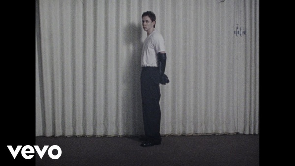 MAYBE I’M WRONG Lyrics - The Kid LAROI