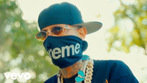 Mamamelo Lyrics - Conep, Michael Flores