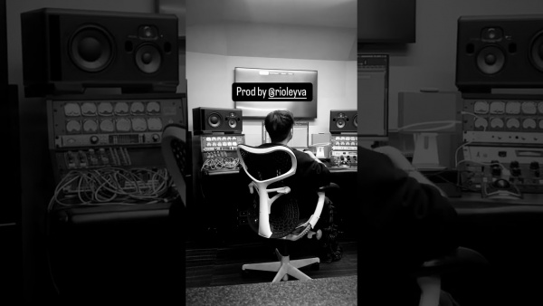 BAD TALKIN Lyrics - Odetari | PHAZON VARIA