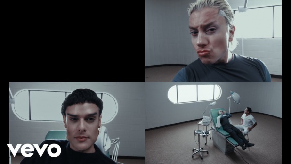 Todo Ray Lyrics - CA7RIEL & Paco Amoroso | FREE SPIRITS