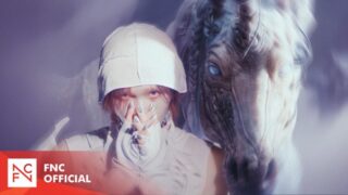 UNIQUE  (English Translation) Lyrics