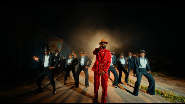 Cinéma Lyrics - Fally Ipupa | XX