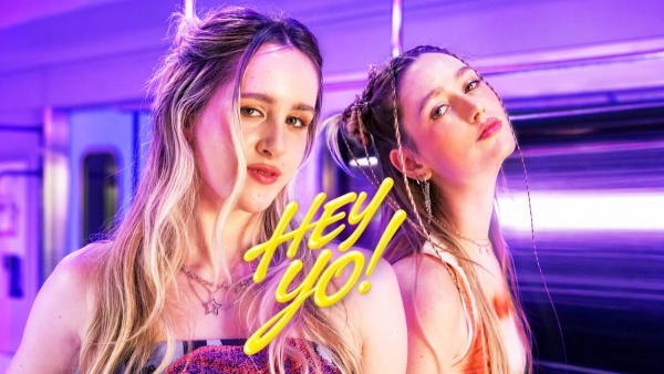 HEY YO! Lyrics - Maxime & Sophie