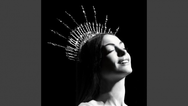 My Mouth Is Lonely for You Lyrics - Anne Hathaway