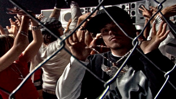 BailandoNosConocimos Lyrics - SAIKO, Yandel