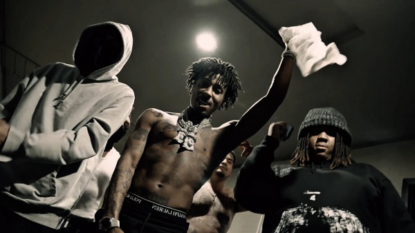 Hold It Lyrics - YoungBoy Never Broke Again