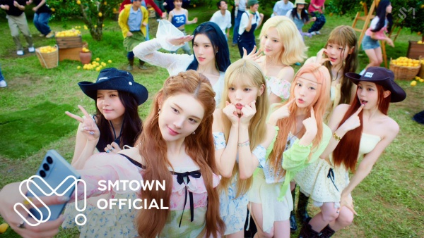 Lemon Tang Lyrics (English Translation) - Hearts2Hearts