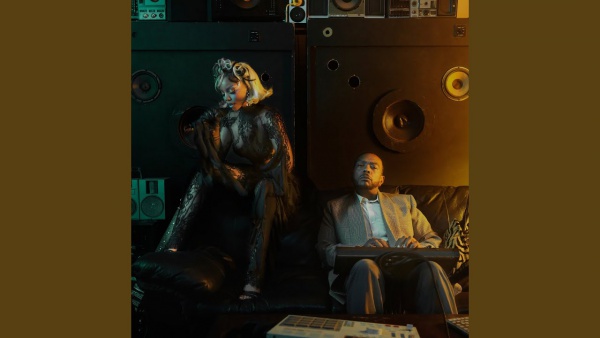 Sensitive Lyrics - Chlöe, Timbaland