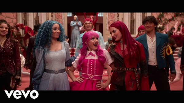 Go Live It Lyrics - Descendants - Cast