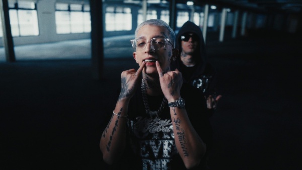 LA NUEVA OLA Lyrics - Salastkbron, C.R.O (Bardero$)