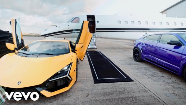 ALAFIA Lyrics - Seyi Vibez
