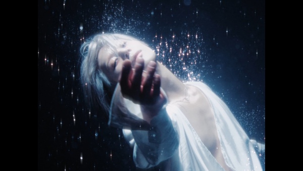 FLOAT Lyrics - TAEMIN