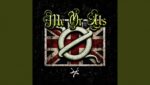 Me Ør Us Lyrics