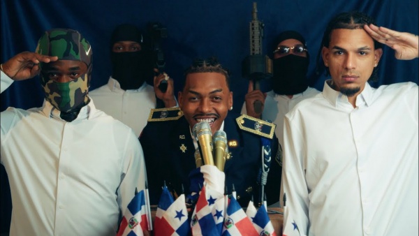 PERRA Lyrics (English Translation) - Lil Naay