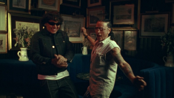 Pa’ Bailar Lyrics - Elvis Crespo, Beéle