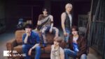 눈을 돌리지마 (Say Yes!)  (English Translation) Lyrics
