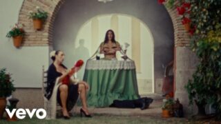 La Falda Lyrics